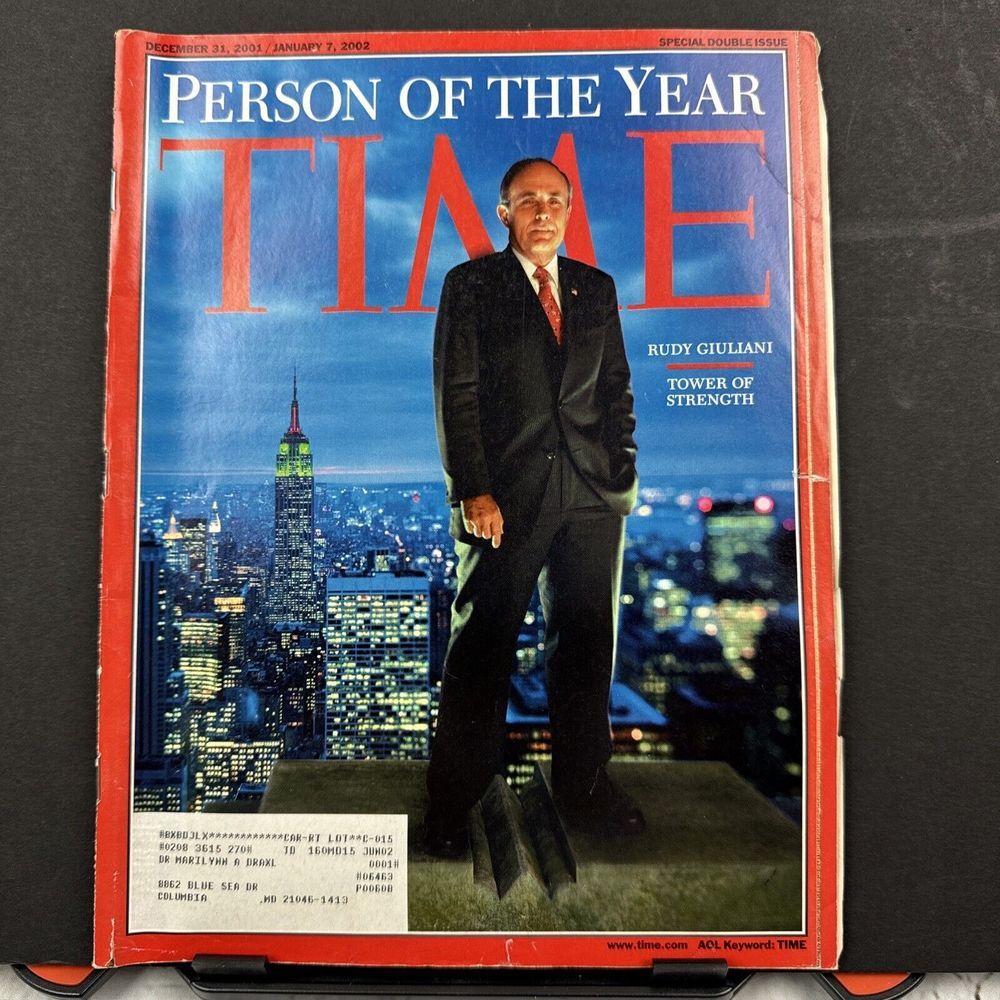Time Magazine Dec 31 2001 - Jan 7 2002 - Person of The Year Rudy Giuliani